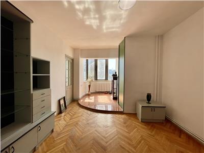 Apartament 3 camere, decomandat, mobilat, zona BRD Marasti.