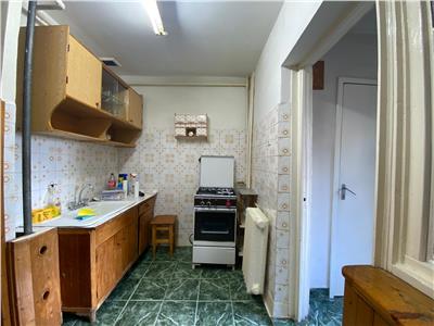 Apartament 1 camera, S 36 mp + balcon + boxa, Calea Flore?ti.