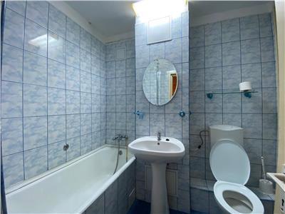 Apartament 2 camere, decomandat, mobilat, utilat, Primăverii.
