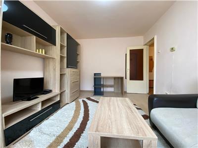 Apartament 2 camere, decomandat, mobilat, utilat, Primăverii.