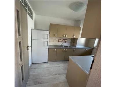 Apartament 2 camere, decomandat, S 40 mp, Zona FSEGA.