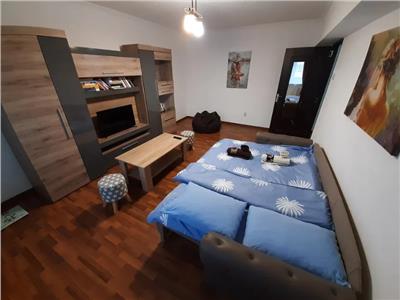 Apartament 2 camere, decomandat, parcare, S 57 mp, Dorobantilor.