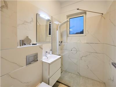 Penthouse 3 camere LUX, S110 mp + 65 Terasa, Grigorescu.