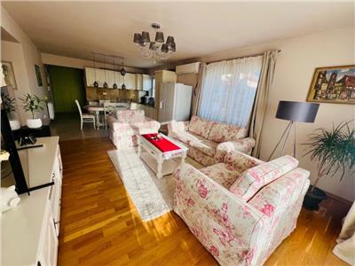 Apartament 3 camere, decomandat, 2 parc?ri, mobilat, Europa.