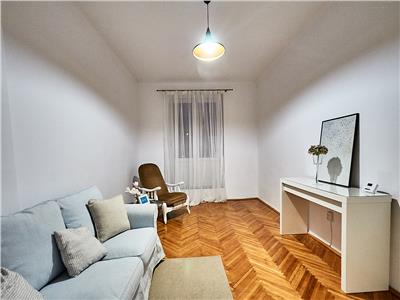Apartament 2 camere, decomandat, str. Bucuresti, Parcul Farmec
