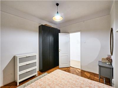 Apartament 2 camere, decomandat, str. Bucuresti, Parcul Farmec