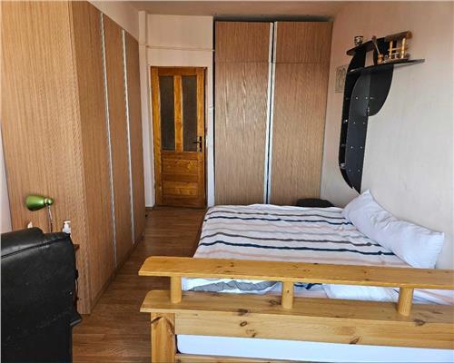 Apartament 2 camere, decomandat, mobilat, Zorilor.