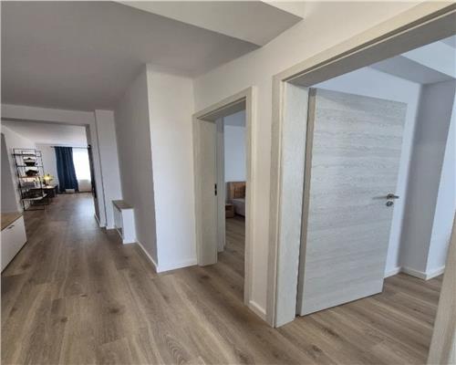 Apartament 3 camere, S 77 mp, Europa.