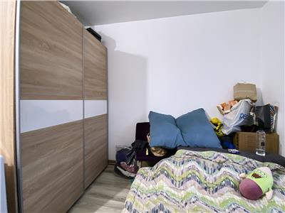 Apartament 3 camere, etaj 2/4, str. Oasului