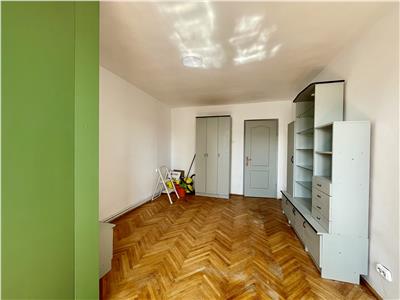 Apartament 3 camere, decomandat, mobilat, zona BRD Marasti.