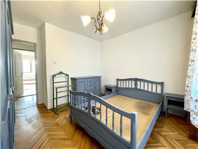 Apartament 3 camere, decomandat, mobilat, zona BRD Marasti.