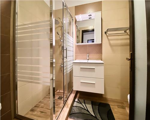 Apartament 2 camere Decomandat, finisat, mobilat, Calea Turzii