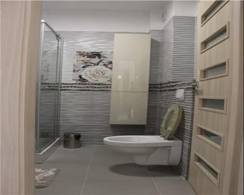 Apartament 3 camere, S 60 mp, mobilat, utilat, zona Pta Abator.