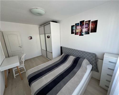 Apartament 2 camere, decomandat, mobilat, Calea Turzii.
