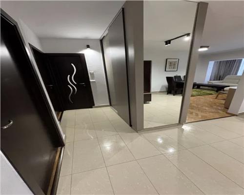 Apartament 3 camere, decomandat, mobilat, zona Pta Marasti.