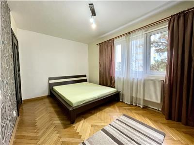 Apartament 3 camere, S 60 mp, mobilat, utilat, zona Pta Flora.