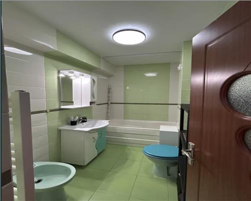 Apartament 3 camere, 2 parc?ri, mobilat, utilat, Europa.