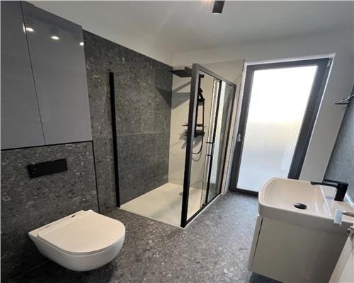 Apartament 3 camere, LUX, mobilat, Frunzisului.