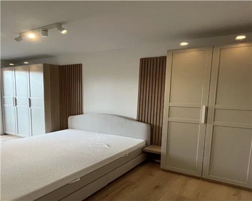 Apartament 3 camere, LUX, mobilat, Frunzisului.