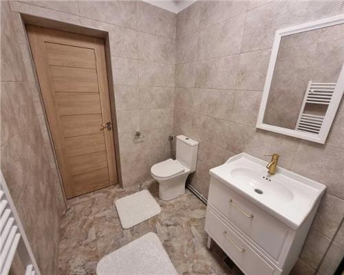 Apartament 2 camere, S 42 mp, mobilat, utilat, zona Sigma.