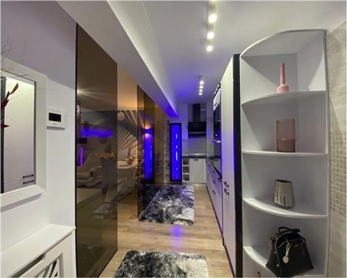 Apartament 2 camere, S 60 mp + terasa, bloc nou, Viva City.