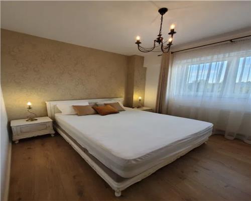 Apartament 3 camere, S '70 mp, mobilat, utilat, zona UMF.