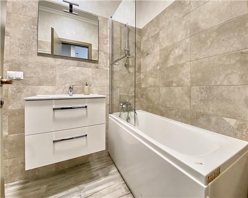 Apartament 2 camere, bloc nou, parcare, mobilat, utilat, Europa.