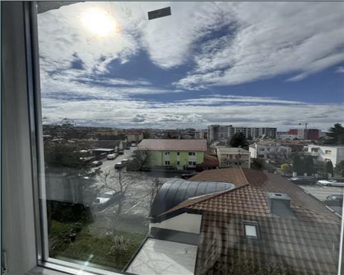Apartament 2 camere, Semidecomandat, mobilat, utilat, Gheorghieni.