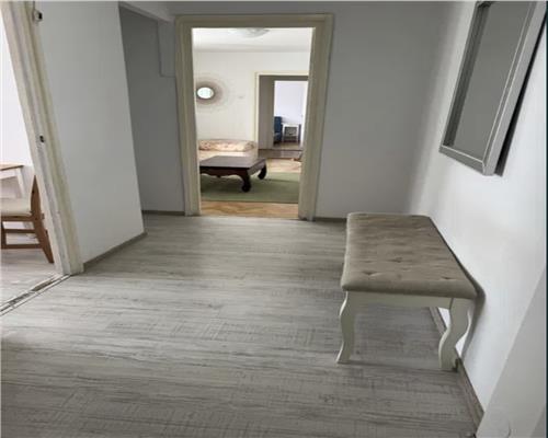 Apartament 2 camere, Semidecomandat, mobilat, utilat, Gheorghieni.
