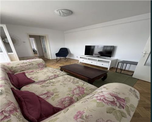 Apartament 2 camere, Semidecomandat, mobilat, utilat, Gheorghieni.