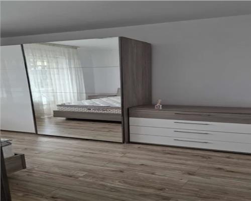 Apartament 3 camere, S '70 mp, mobilat, utilat, Calea Turzii.