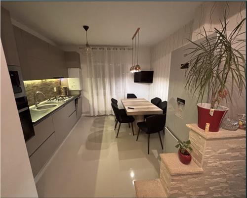 Apartament 2 camere, decomandat, mobilat, utilat, Manastur.