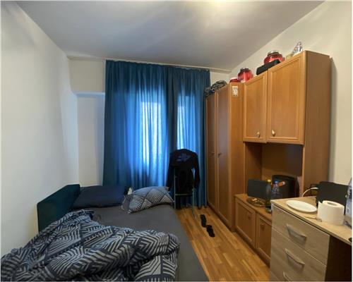Apartament 3 camere, S 65 mp, decomandat, garaj, Marasti.