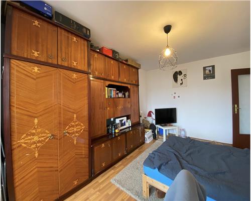 Apartament 3 camere, S 65 mp, decomandat, garaj, Marasti.