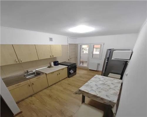 Apartament 2 camere, decomandat, zona Sigma.