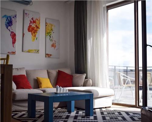 Penthouse 3 camere, S 70 mp + terasa, Între Lacuri.