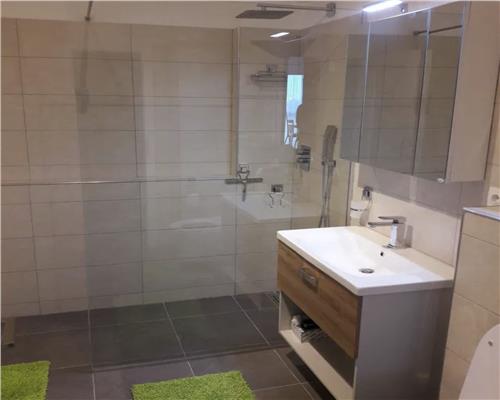 Apartament 2 camere, S 72 mp, mobilat, Sopor.