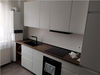 Apartament 3 camere, decomandat, mobilat, utilat, Gheorgheni.