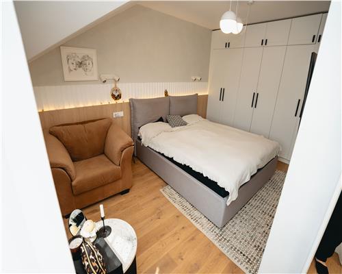Casa tip Duplex, 5 camere, Lux, Cartierul Europa.