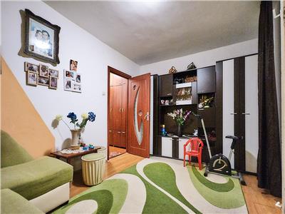 Apartament 2 camere, decomandat, S50 mp+ balcon, str. Louis Pasteur