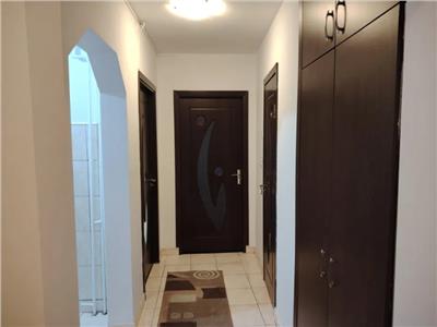 Apartament 2 camere, decomandat, mobilat, Manastur.