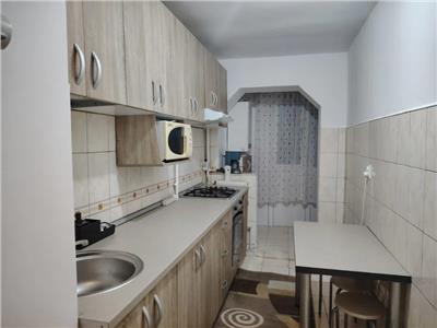 Apartament 2 camere, decomandat, mobilat, Manastur.