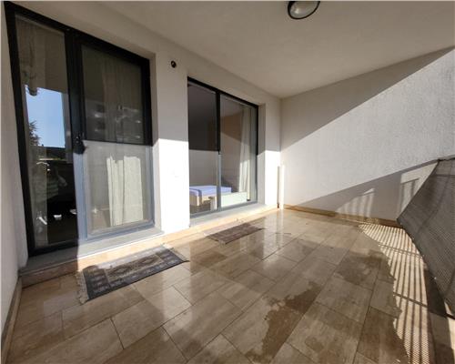 Apartament 3 camere, decomandat, zona FSEGA.