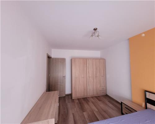 Apartament 3 camere, decomandat, zona FSEGA.
