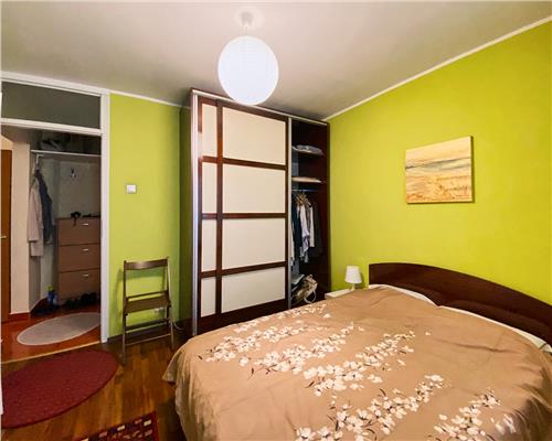 Apartament 3 camere, decomandat, mobilat, utilat, Zorilor.