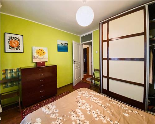 Apartament 3 camere, decomandat, mobilat, utilat, Zorilor.