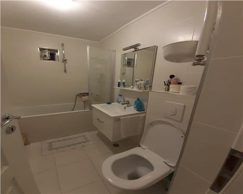 Apartament 3 camere, decomandat, mobilat, utilat, Titulescu.