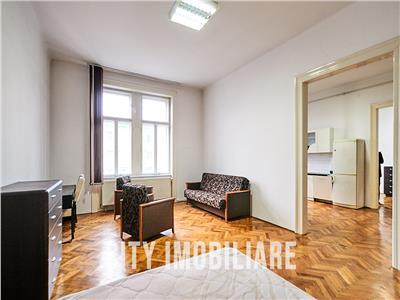 Apartament 3 camere, S90 mp+ balcon, monument istoric, str. Horea