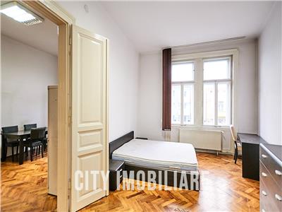 Apartament 3 camere, S90 mp+ balcon, monument istoric, str. Horea