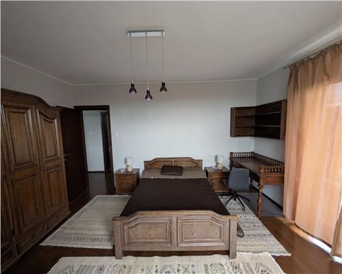 Apartament 3 camere, S 92 mp, mobilat, utilat, Andrei Muresanu.